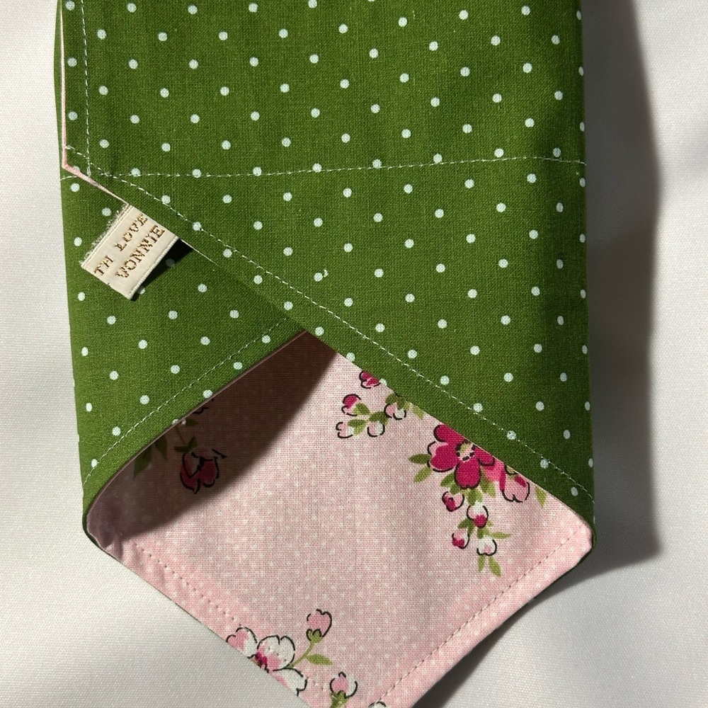 Critter Cape Floral Pink and Green Reversible - Picture 4 of 4